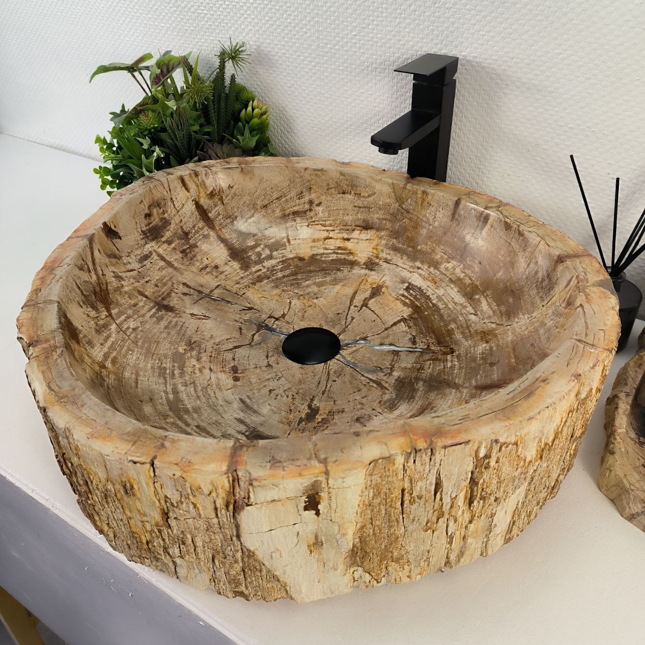 arqhhg7ke4s13ant6vv7nj4ubjqphpnx