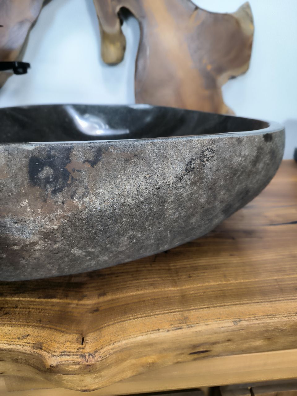 Раковина из речного камня RS-66714 56х49х15 из натурального камня