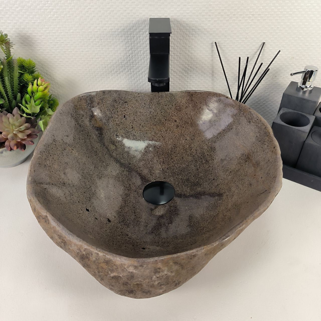 Раковина из речного камня RS-64901 44*44*15 из натурального камня