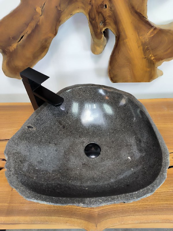 1b76f97f-fa44-4616-bf65-90cd0d5c8cee