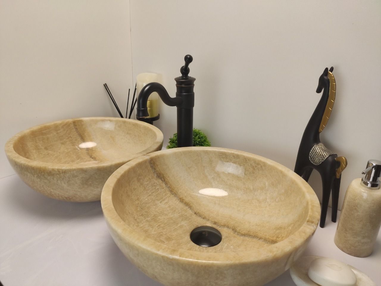 Раковина из оникса ПАРА! Bowl Yellow TinLip BO-60328 40*40*15из натурального камня