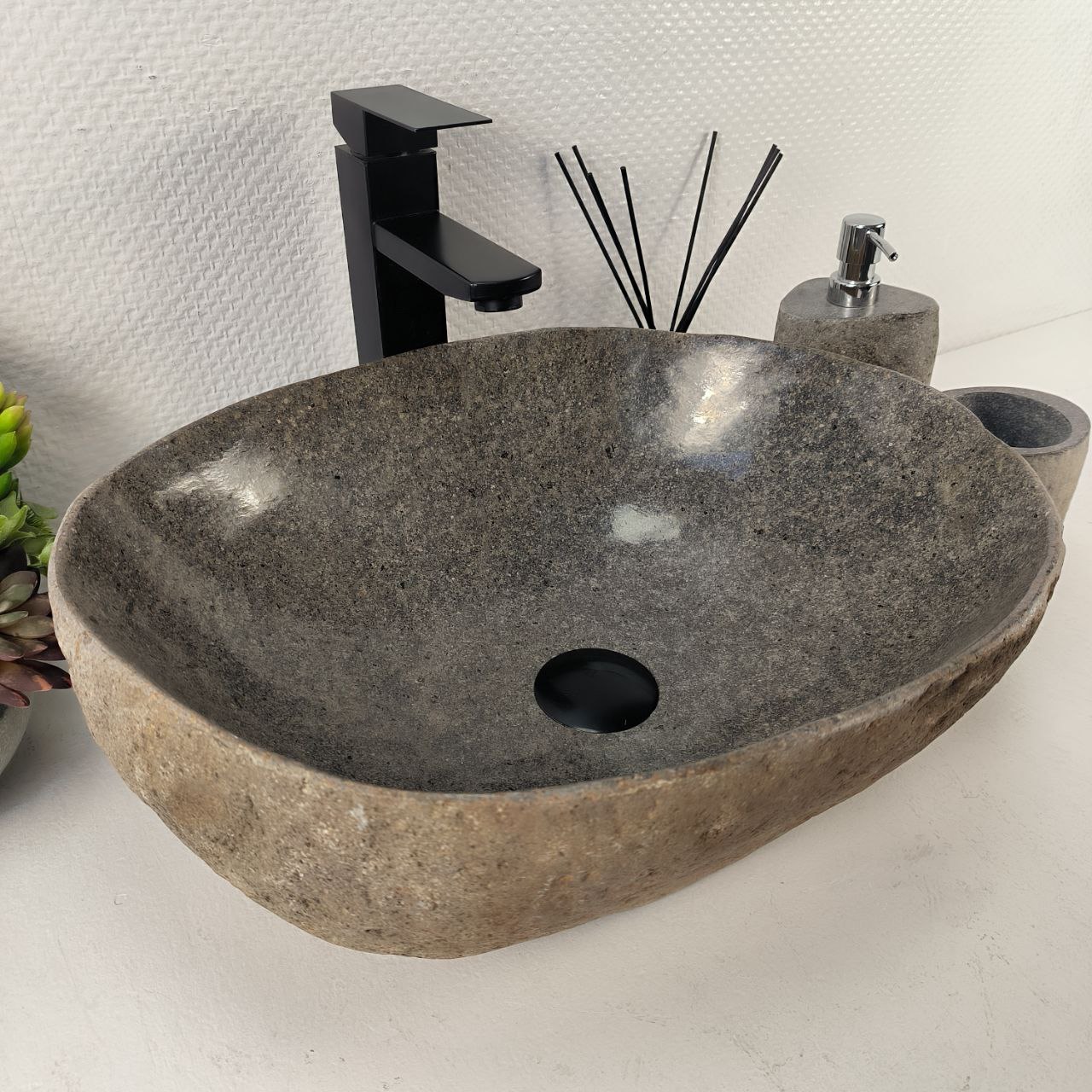 photo_2024-05-04_11-02-35