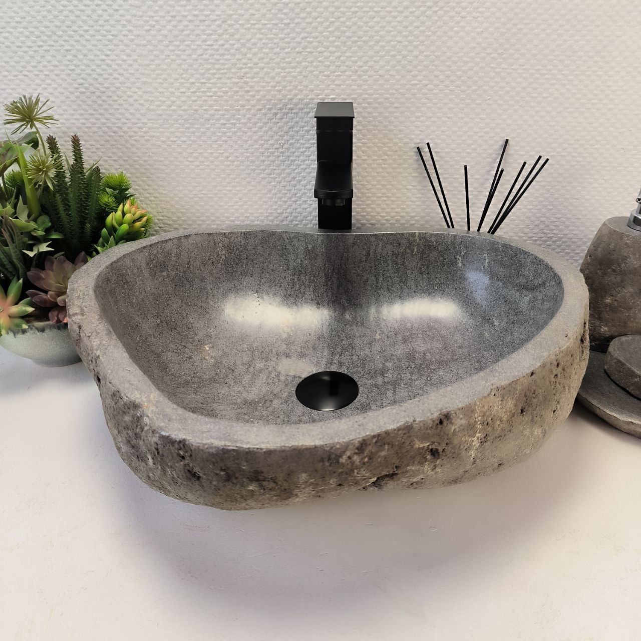 peeto9n66i93h3s79ubmdi7pqlm6rnwv