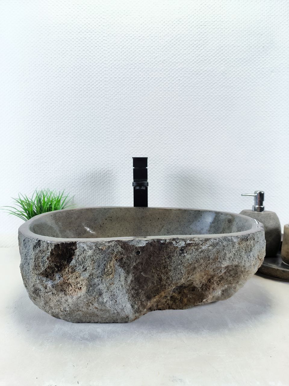 5b871083-92db-48be-8938-518cac2768d2