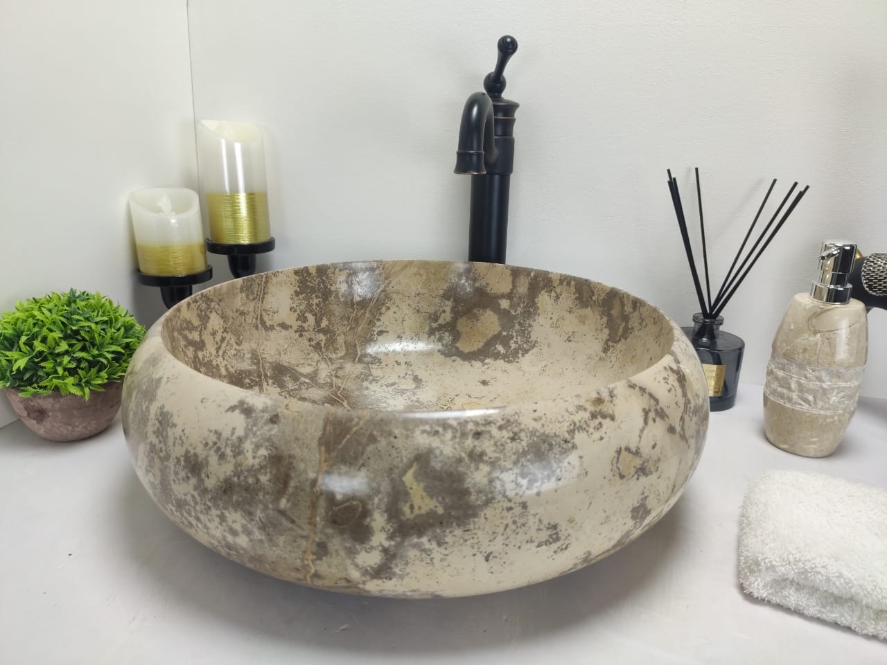 ed54cec5-5c17-a8e0-5d6c-831995013a94