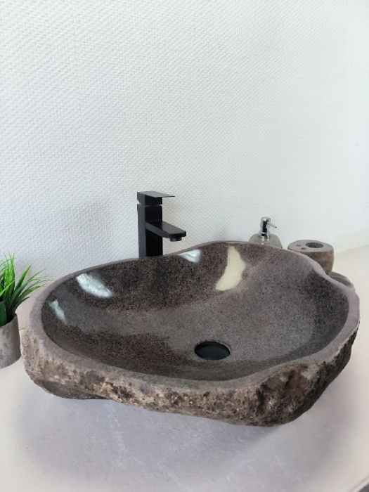 ac127a16-c4a9-4afb-88ec-863da3a552ab