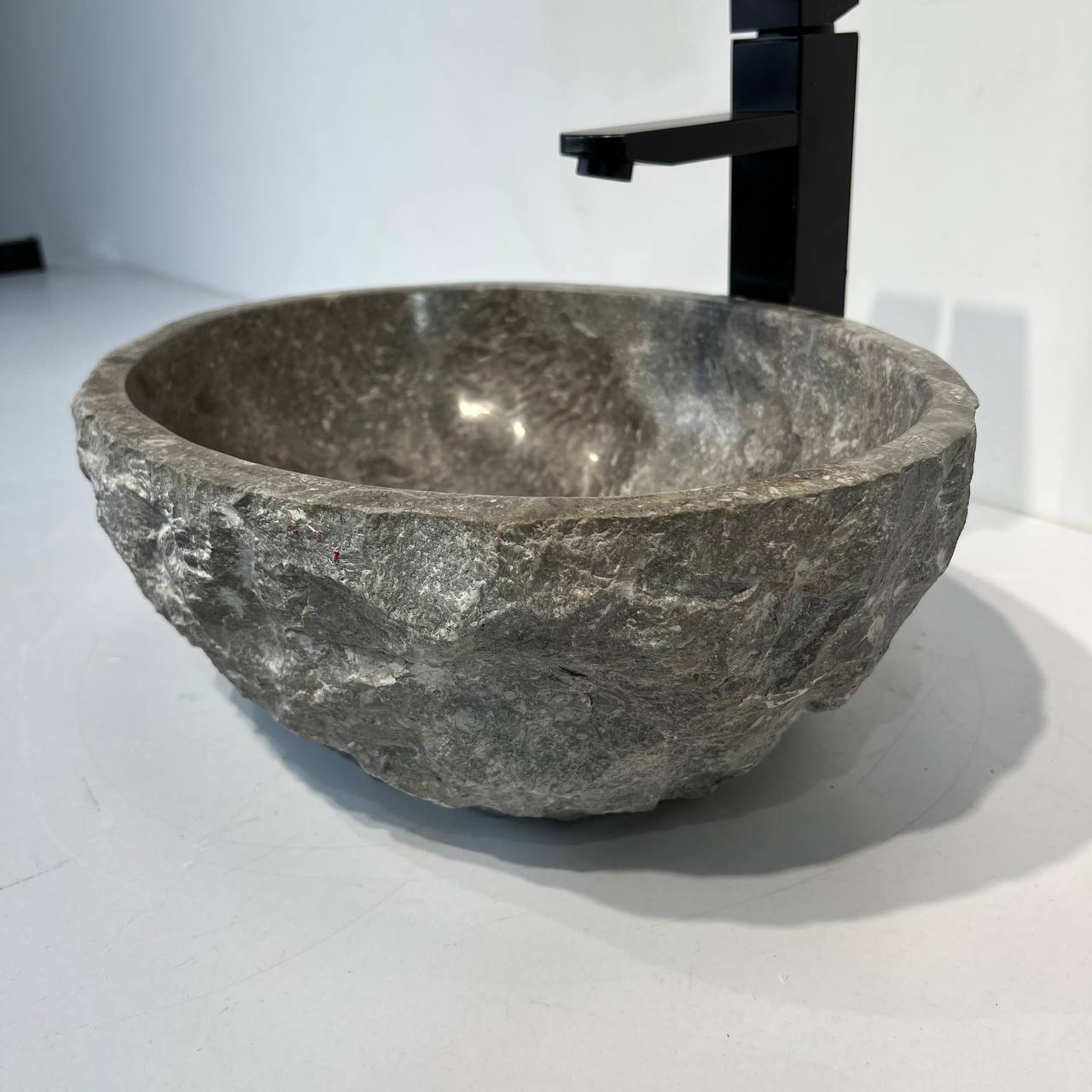 Раковина из мрамора Erozy Grey EM-67040 40*30*15 из натурального камня