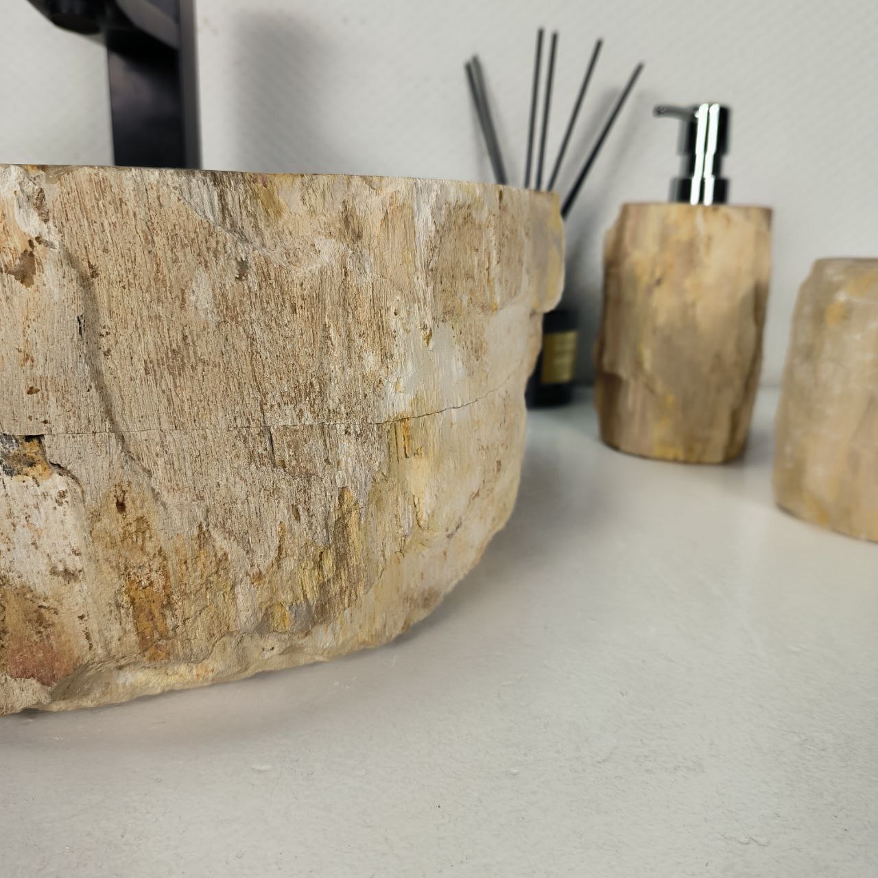 gh7yfsaz3hmjsq0r7x315sr4pv3e8vuv