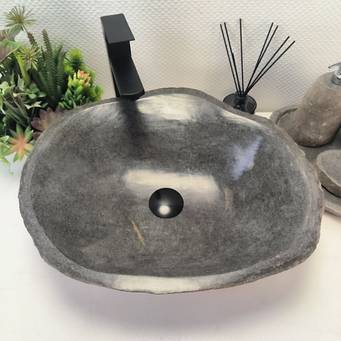 rcuy9prcrff06dhh2kg1js5ro3yxt9ie