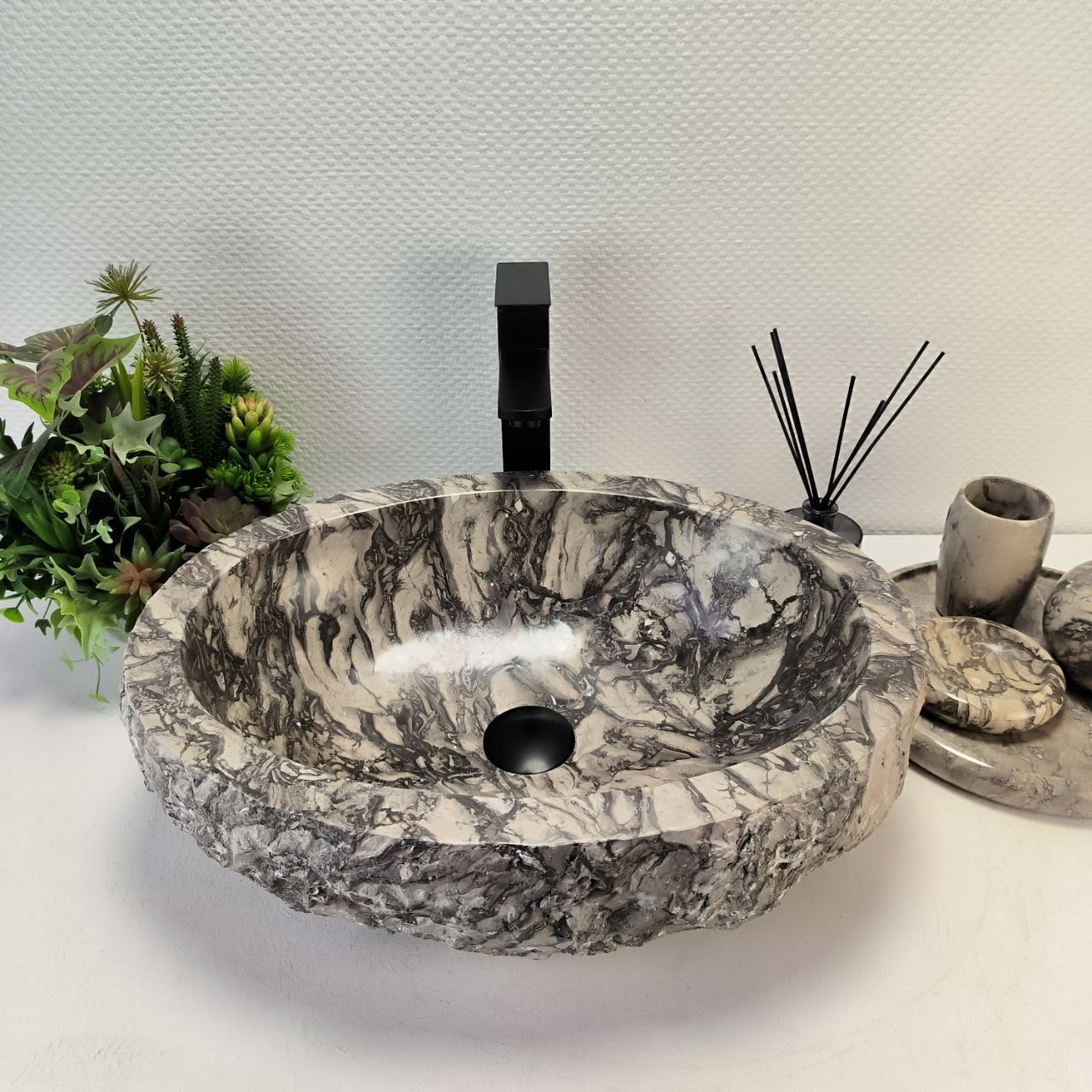 Раковина из мрамора Erozy Doreng EM-62845 51*39*15 из натурального камня