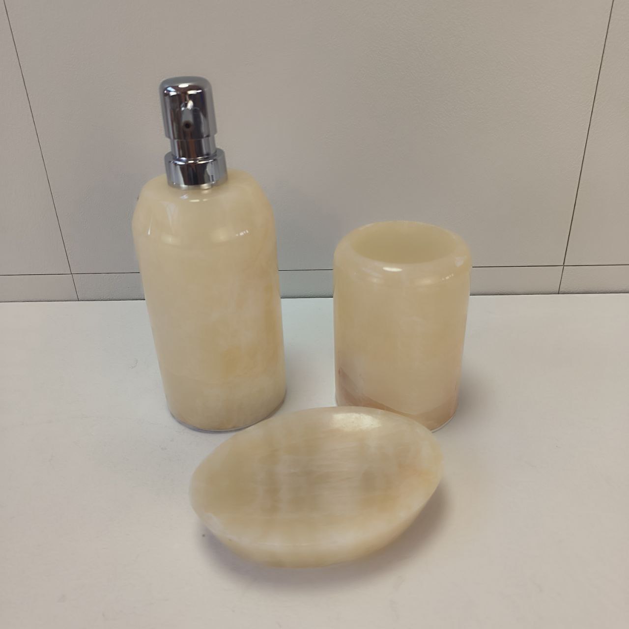 at28a0wkh5mwqi00jb9bqjczsvoa9mj9