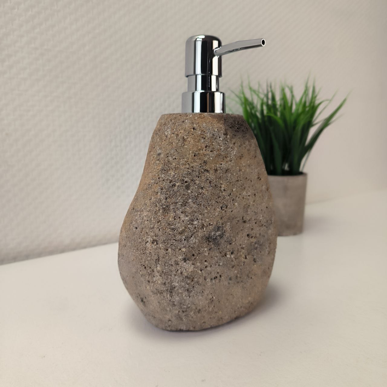 3u1ded3es93zvoaz8uegf33dc6fnykku