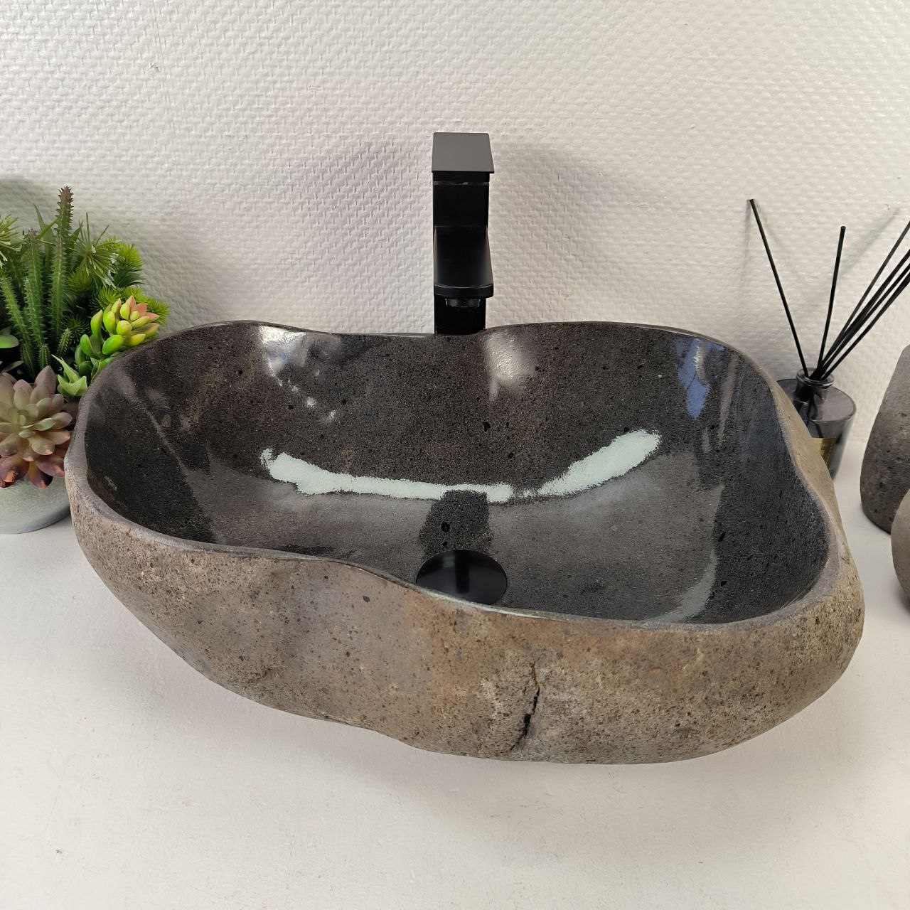 photo_2024-05-03_16-20-59