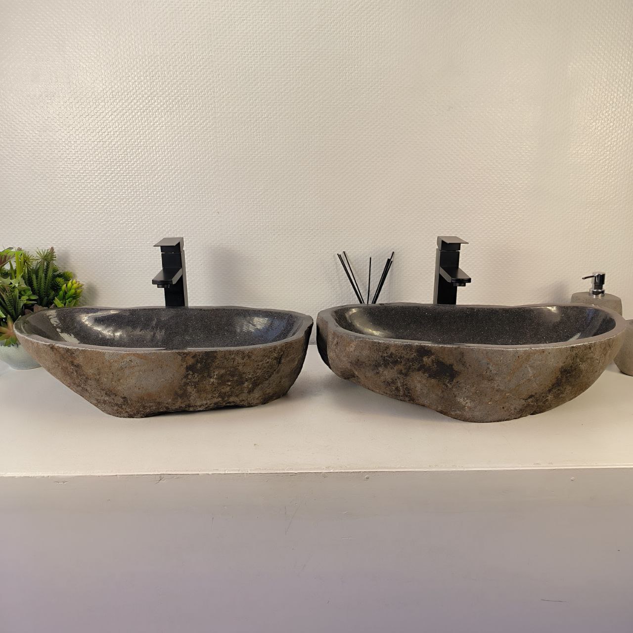 knrcykwaai3kv738zlzlrgg9smxu0za3