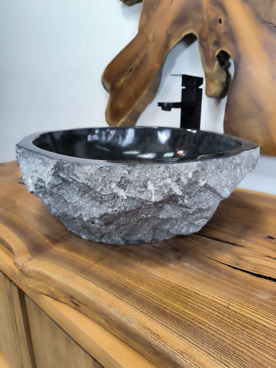 Раковина из мрамора Erozy Black EM-66602 48х46х16 из натурального камня