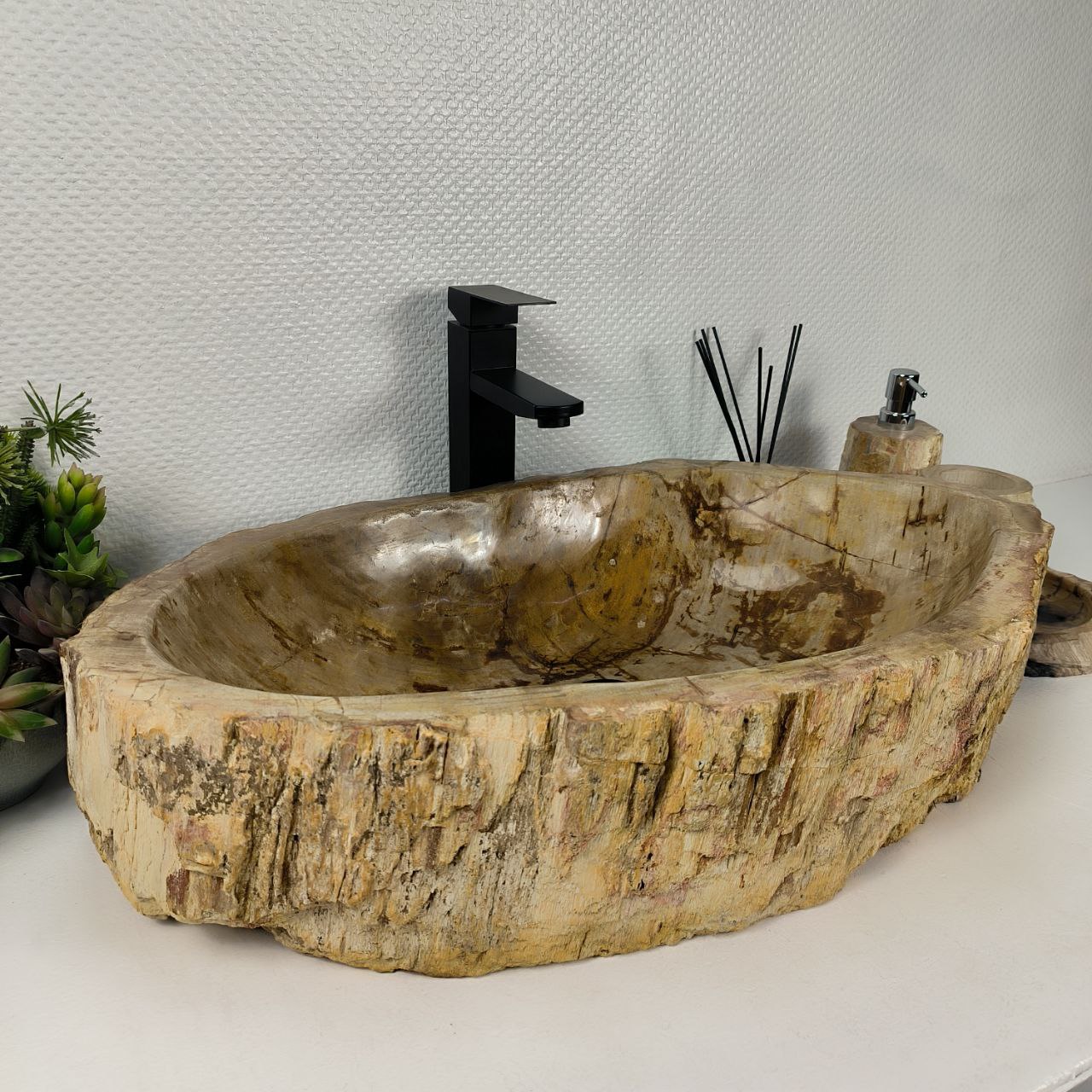 6p3g4aphynn144baqg0d1q617lg2wgaf