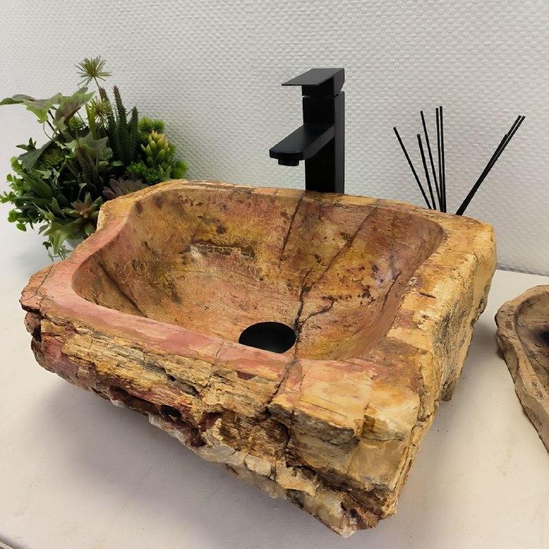 aq4c1t32cya9udakc2ehfv2lox2q1trf