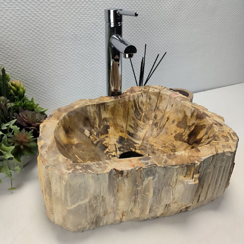 k26fpw5nu4aci1h4lo6hutfp6662szpx