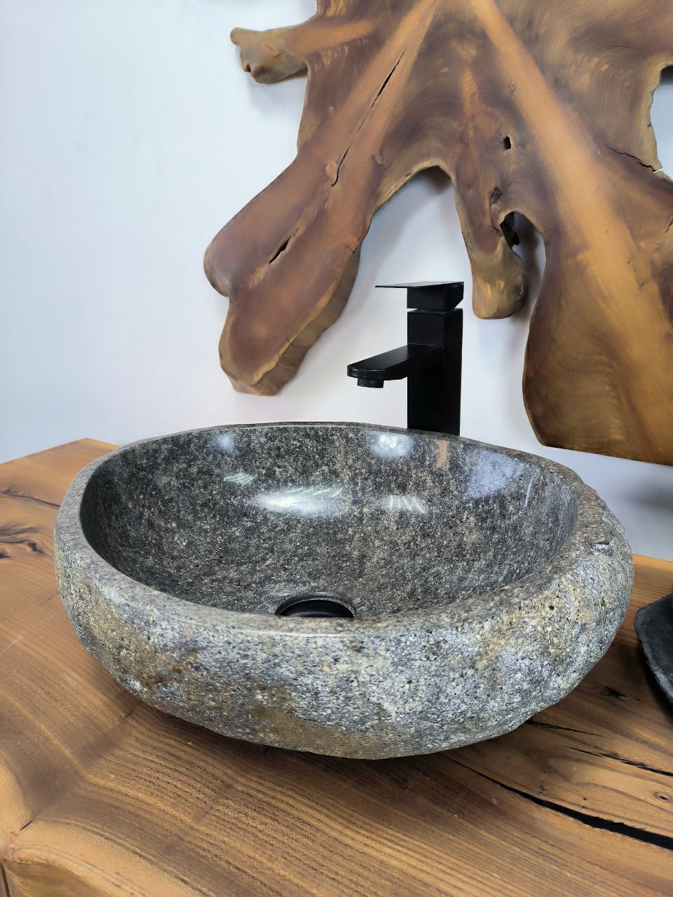 3f79883b-f97d-40b8-aebb-b7d8c7900391