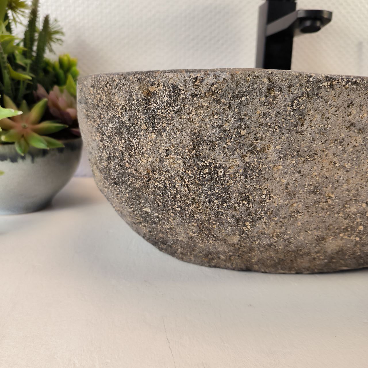 photo_2024-05-03_12-44-47