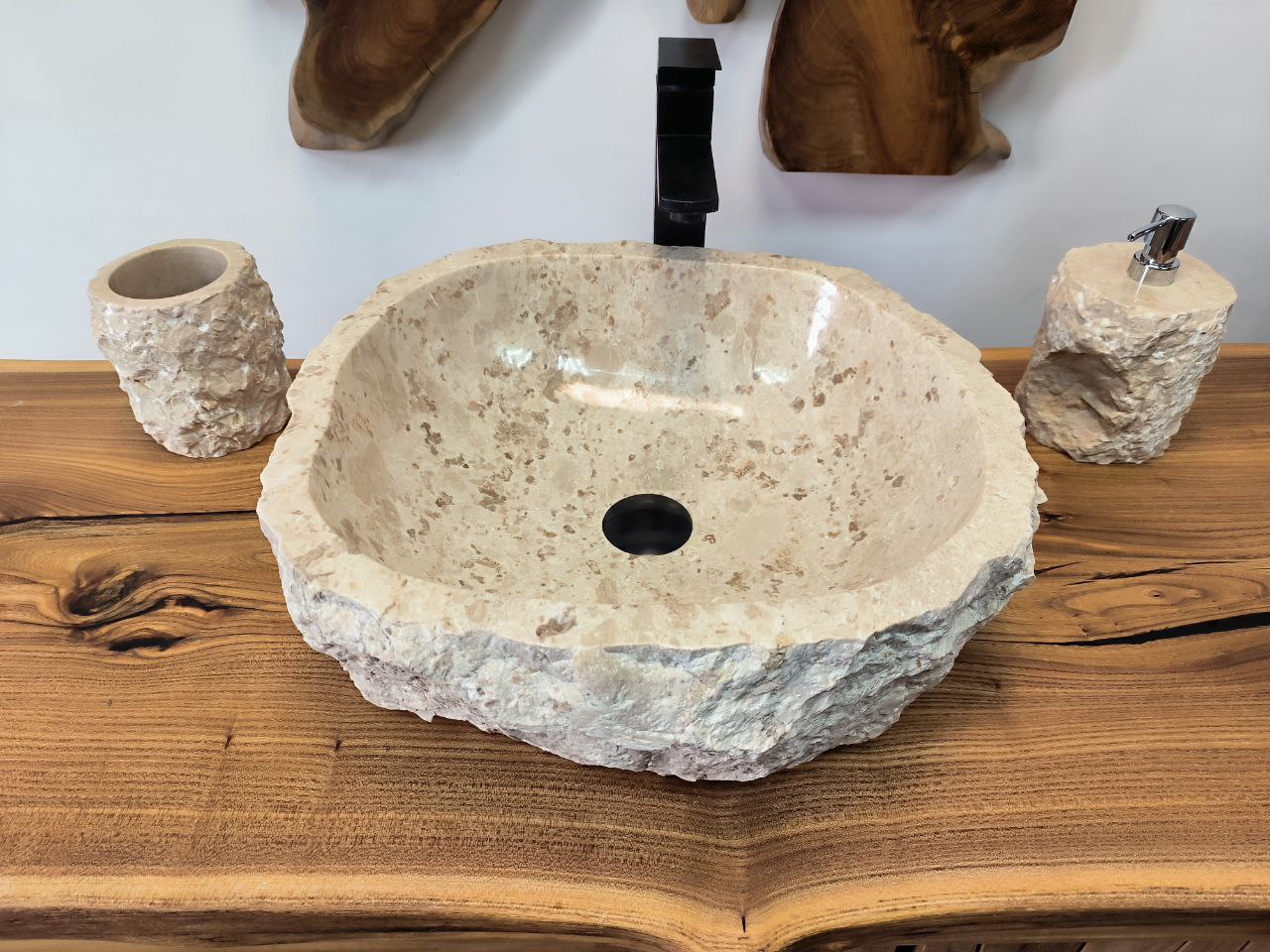 photo_2025-05-14_12-58-57