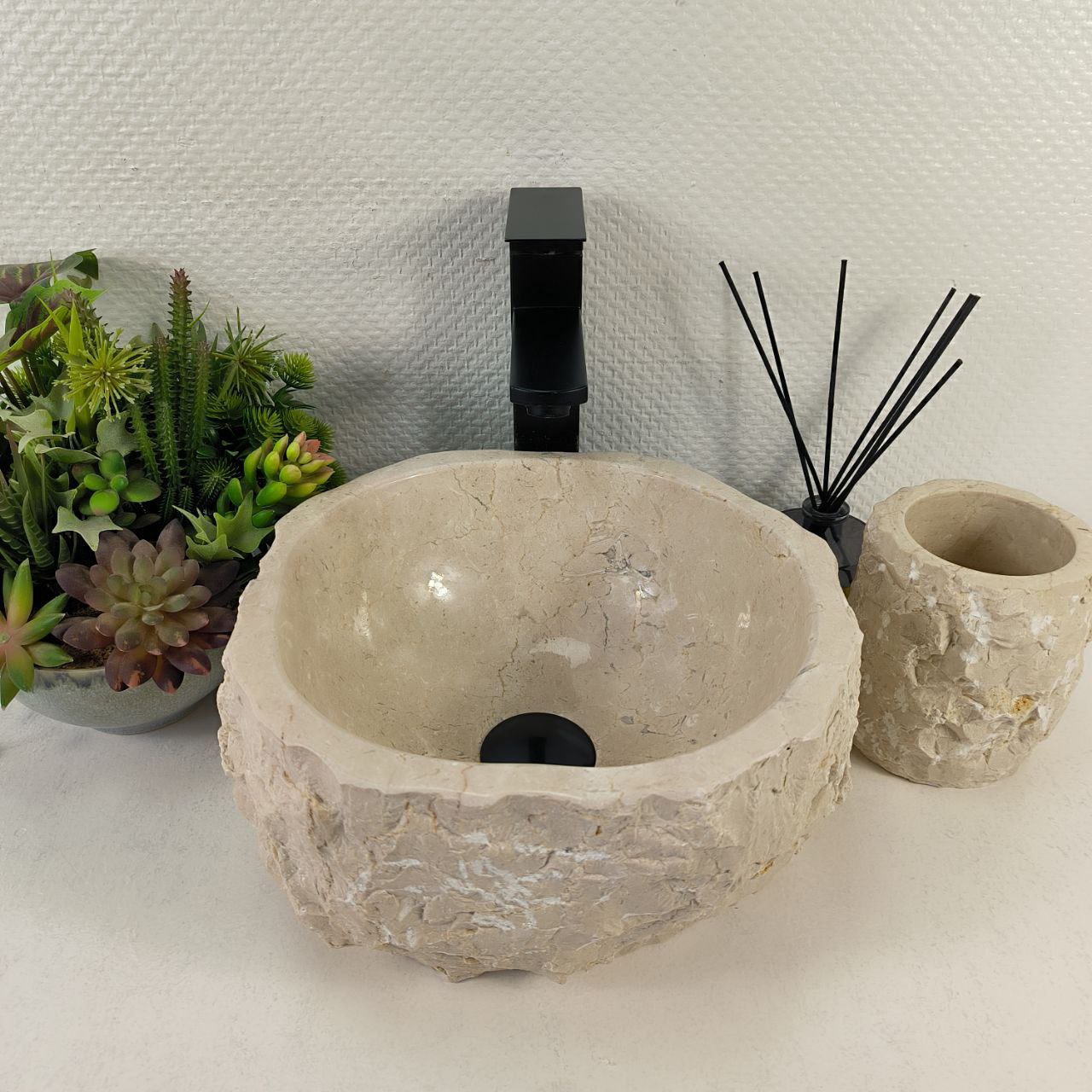 photo_2024-06-15_10-36-01