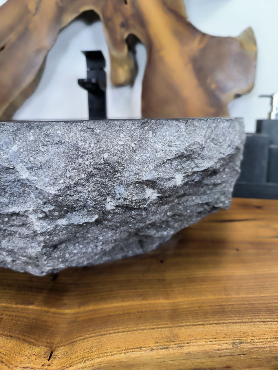 0b01f2d1-14ba-4810-a740-454181aa6c2a