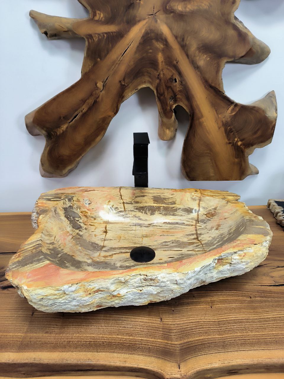 ad2a9677-3e91-40fe-94c2-25334837ed54