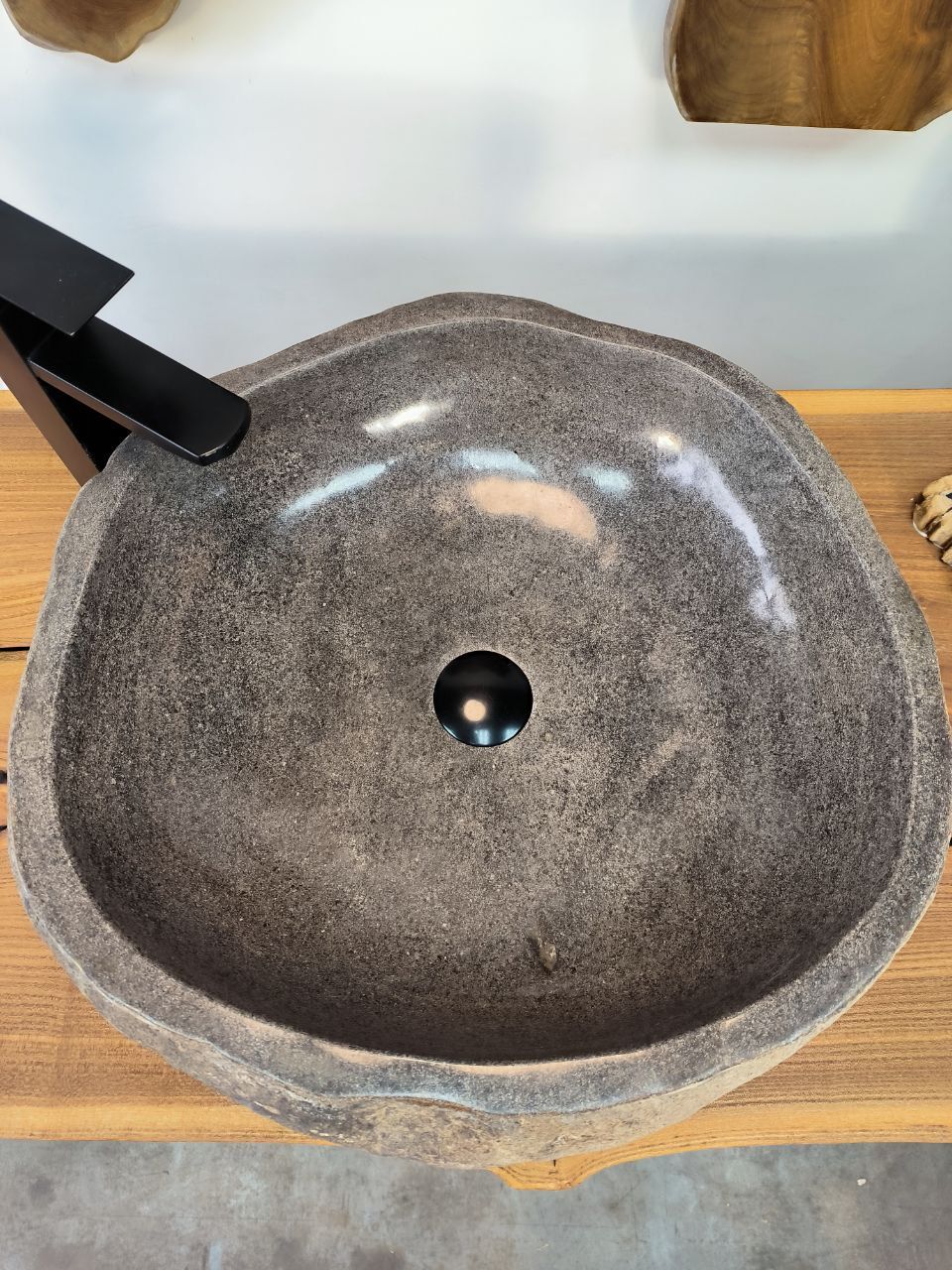 Раковина из речного камня RS-65903 50х50х15 из натурального камня