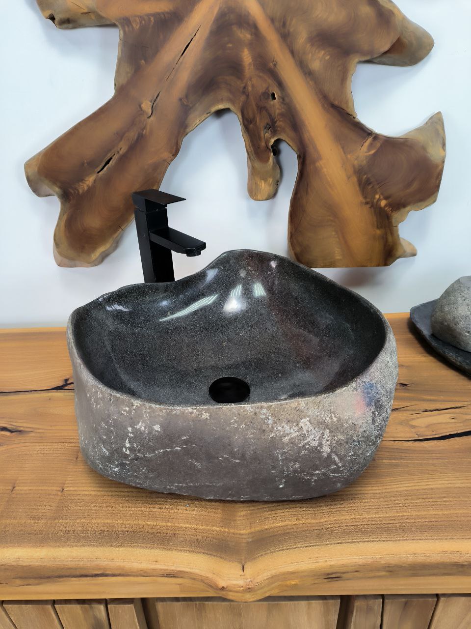 Раковина из речного камня RS-66286 47х46х17 из натурального камня