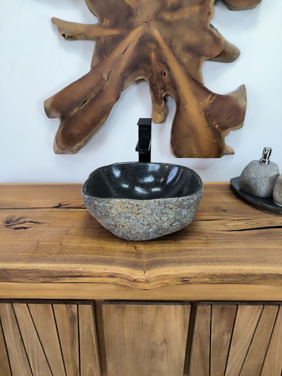 5afcf77f-1a3b-49e9-a97e-6ba32a2ca3de