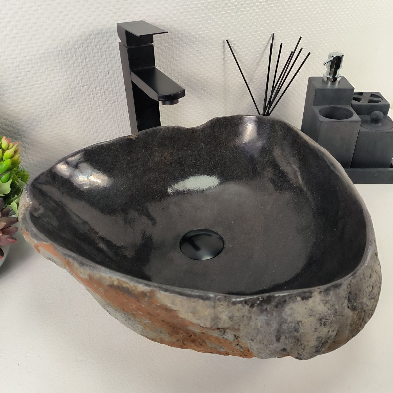 Раковина из речного камня RS-64897 47*43*14 из натурального камня