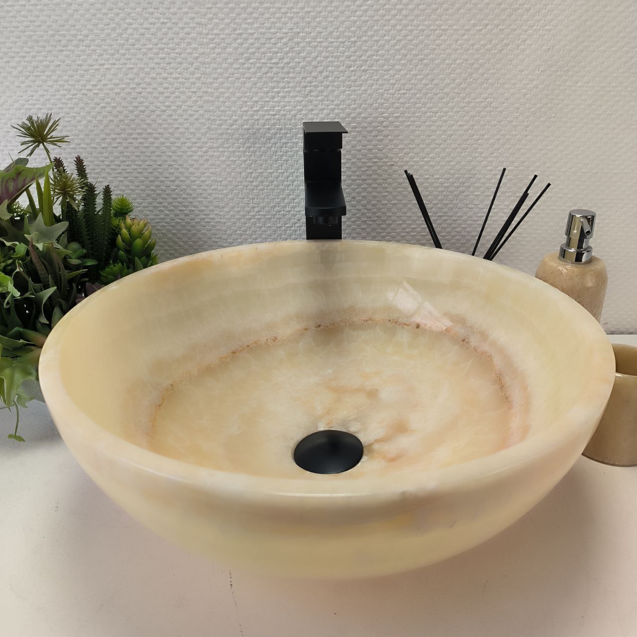 3l3240jijhibdm6bh8r7fmb9an4xxxr3