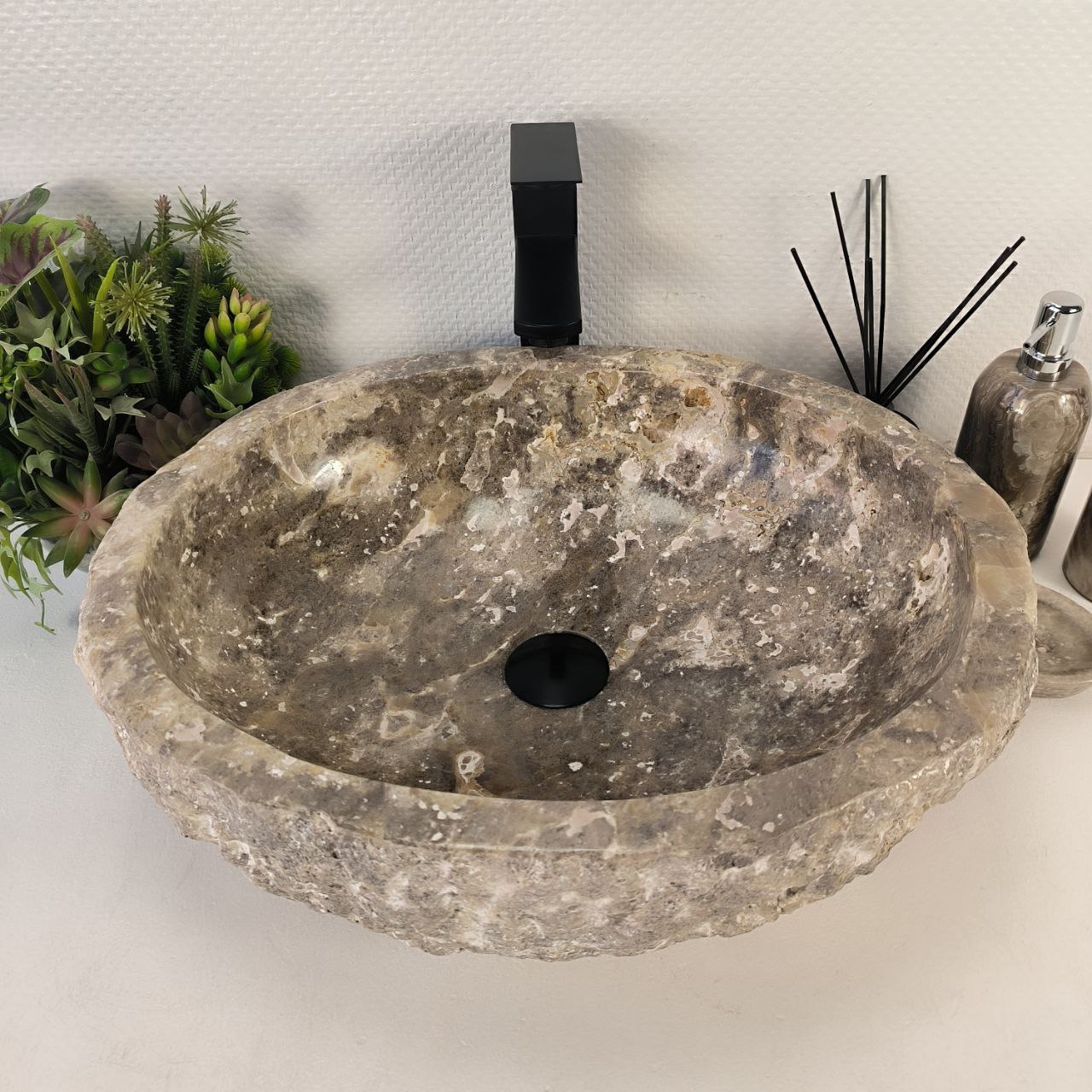 lhy6ulol40nh7mpmjypute8pk425s1sg