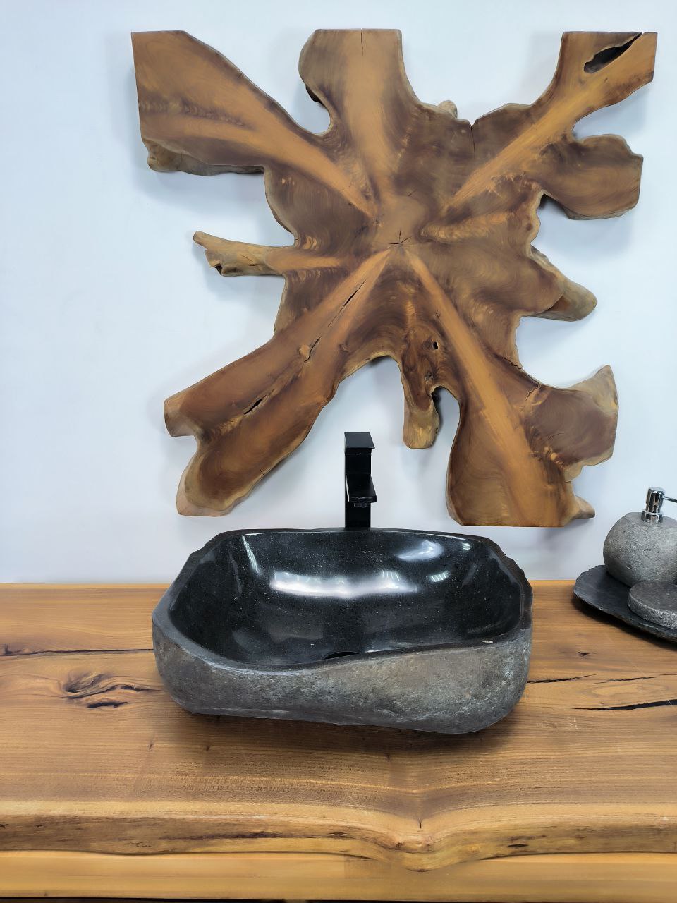 01b70de2-7603-4c05-85d1-0a6fb8a94355