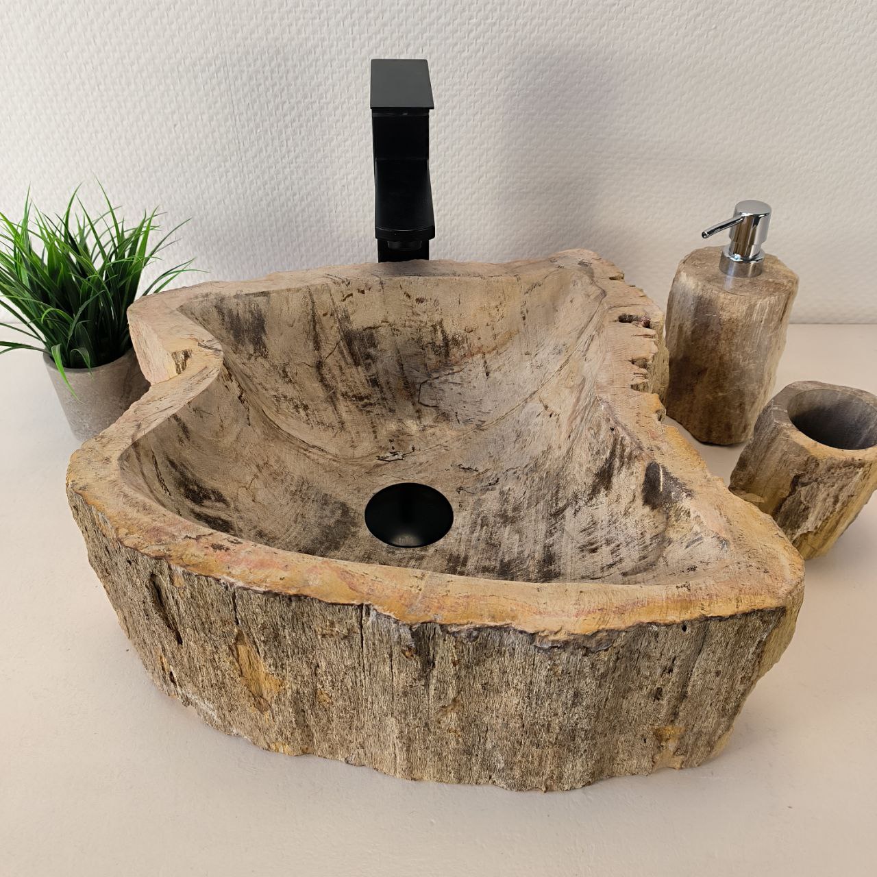 photo_2025-06-23_12-34-33 (2)