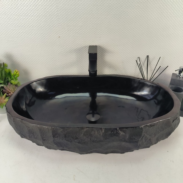 1y63v5mb6eb6xps9d8p3qoifbc12qnyr