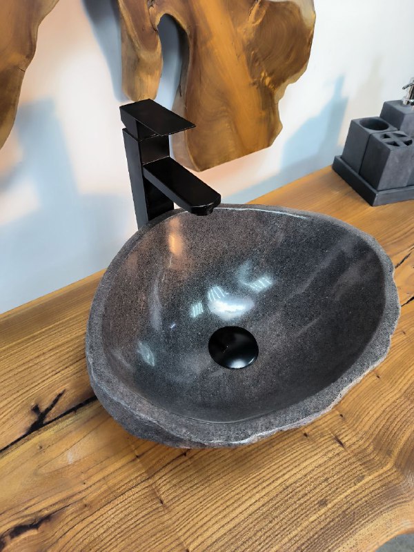 5c340d72-c1cd-470d-84b2-4f8ce29bad22