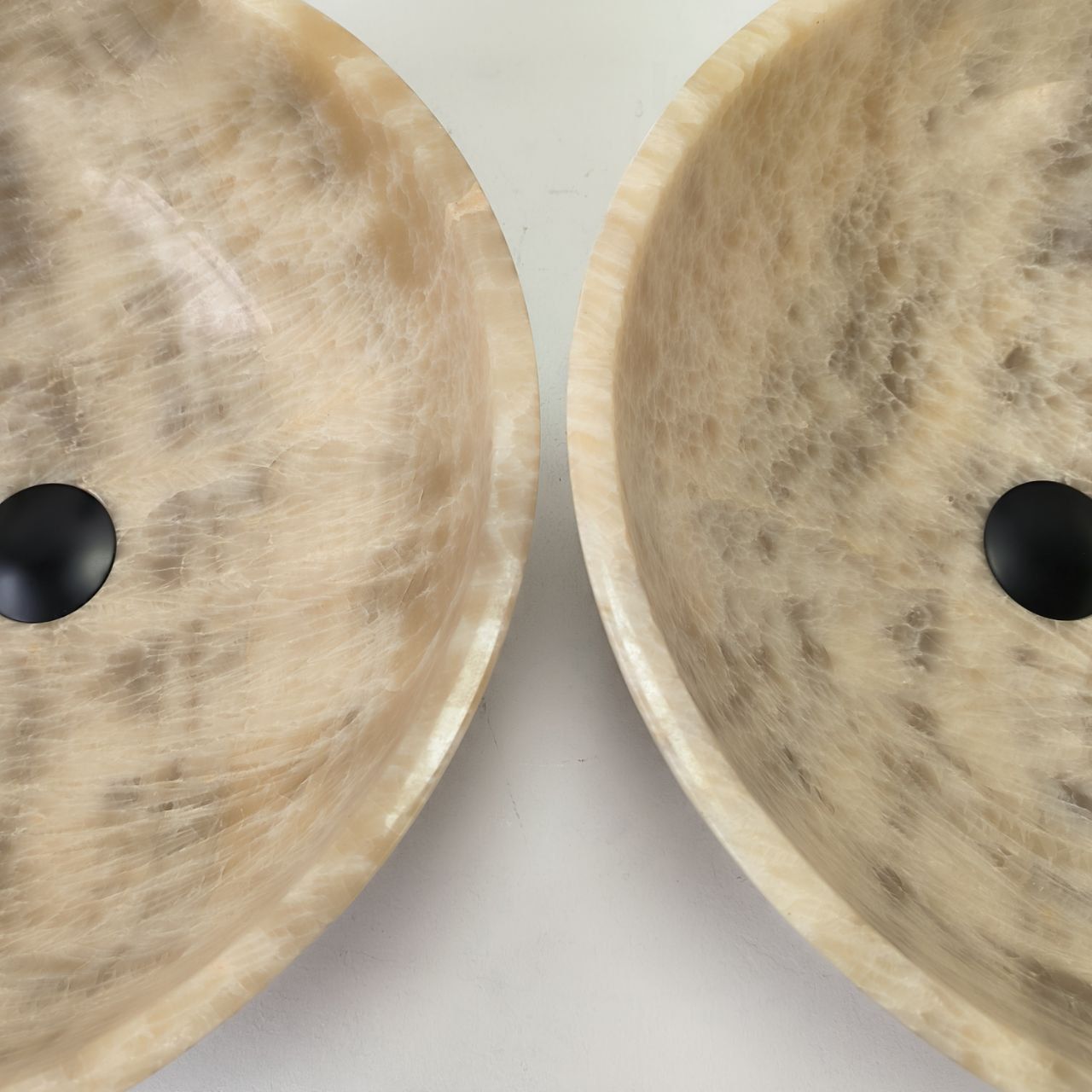 Раковина из оникса ПАРА! Bowl Grey TinLip BO-63020 45*45*17 из натурального камня