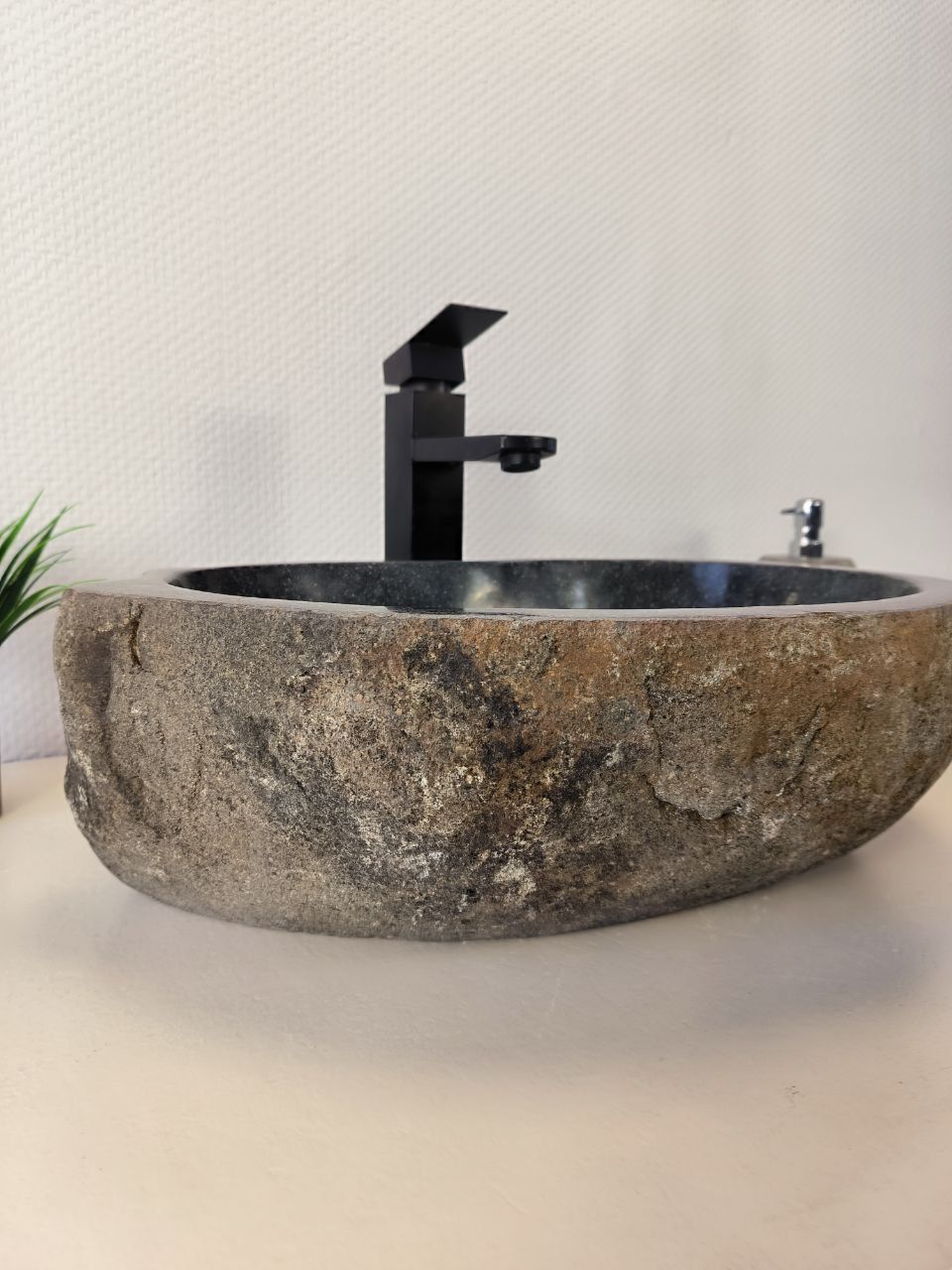 Раковина из речного камня RS-65967 50х34х15 из натурального камня