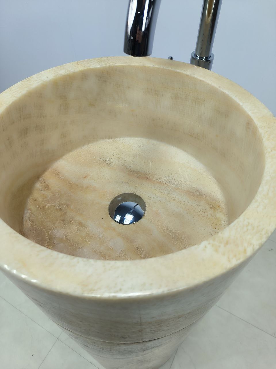 4edc4521-d8d7-41b9-8a2b-8bc90ba338e3