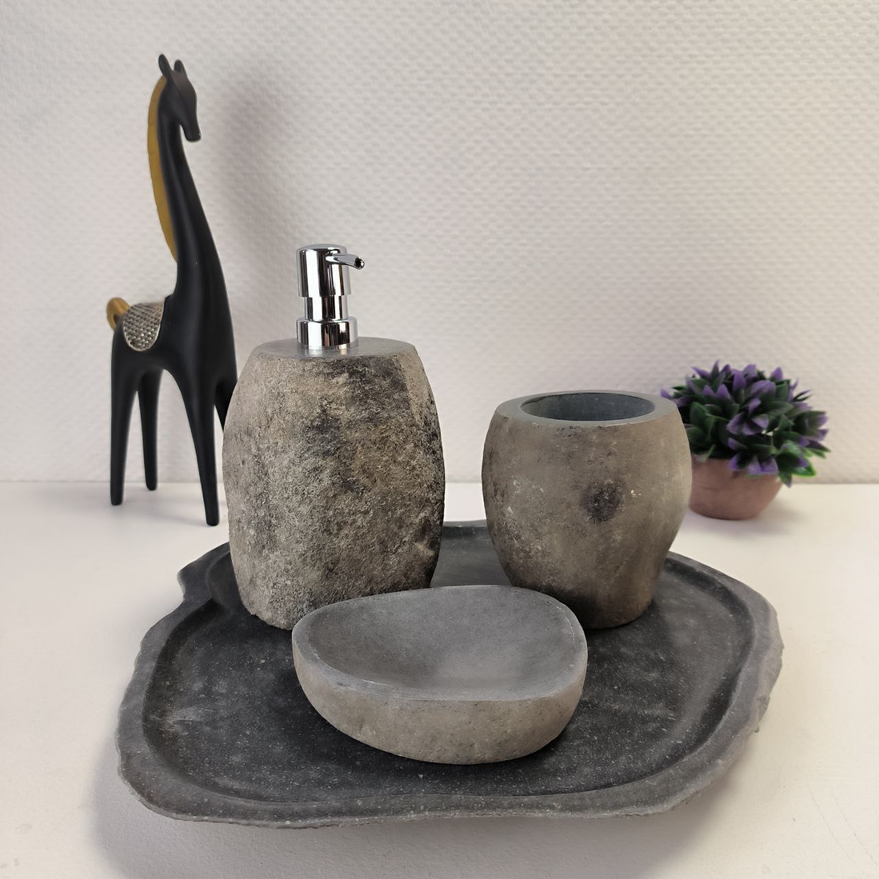 13k9c8th3ul750o8p5dj4lxuoo154922