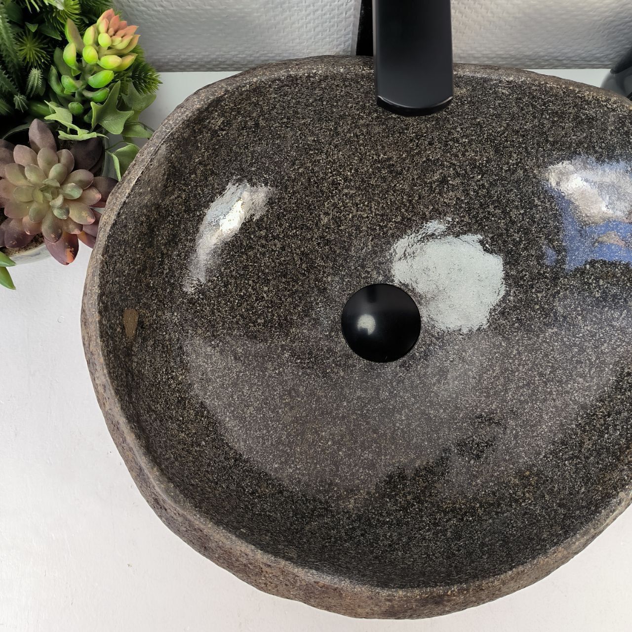 Раковина из речного камня RS-65417 42*39*15 из натурального камня