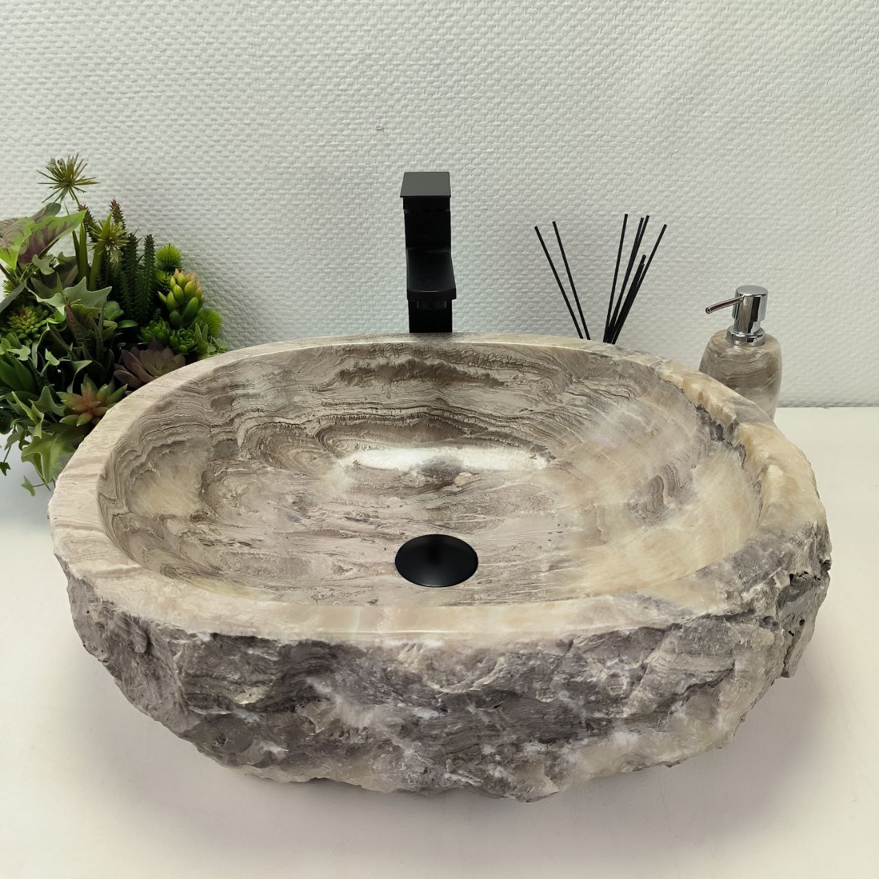 f9me3x7ijwzy927wzaqso7iwedgsc32l