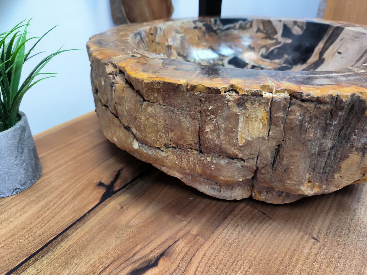 photo_2025-05-14_17-39-31