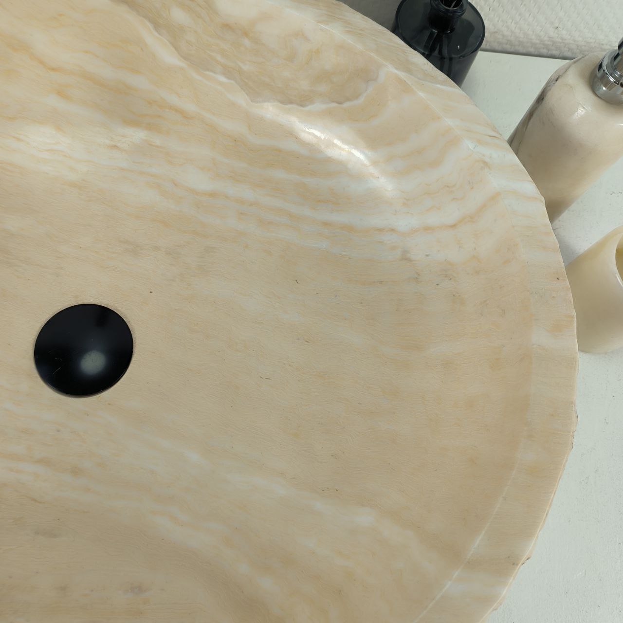 tcydd72c2xn6bbjajonmh91pn5oy3anm