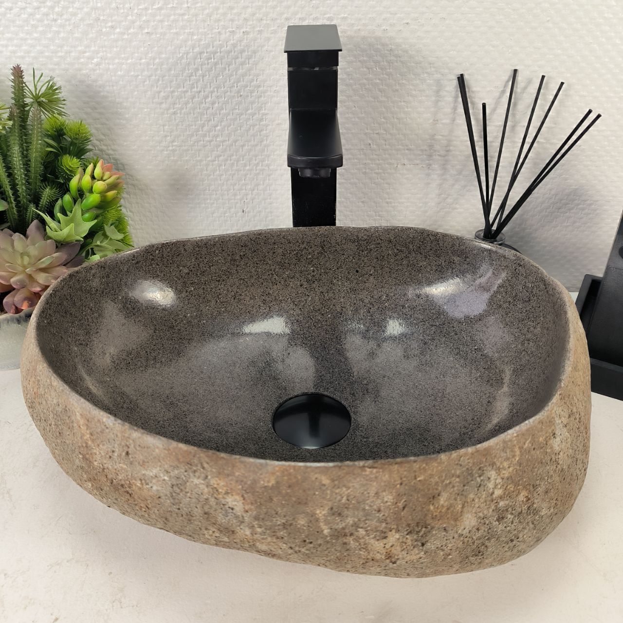 Раковина из речного камня RS-65066 43*32*14 из натурального камня