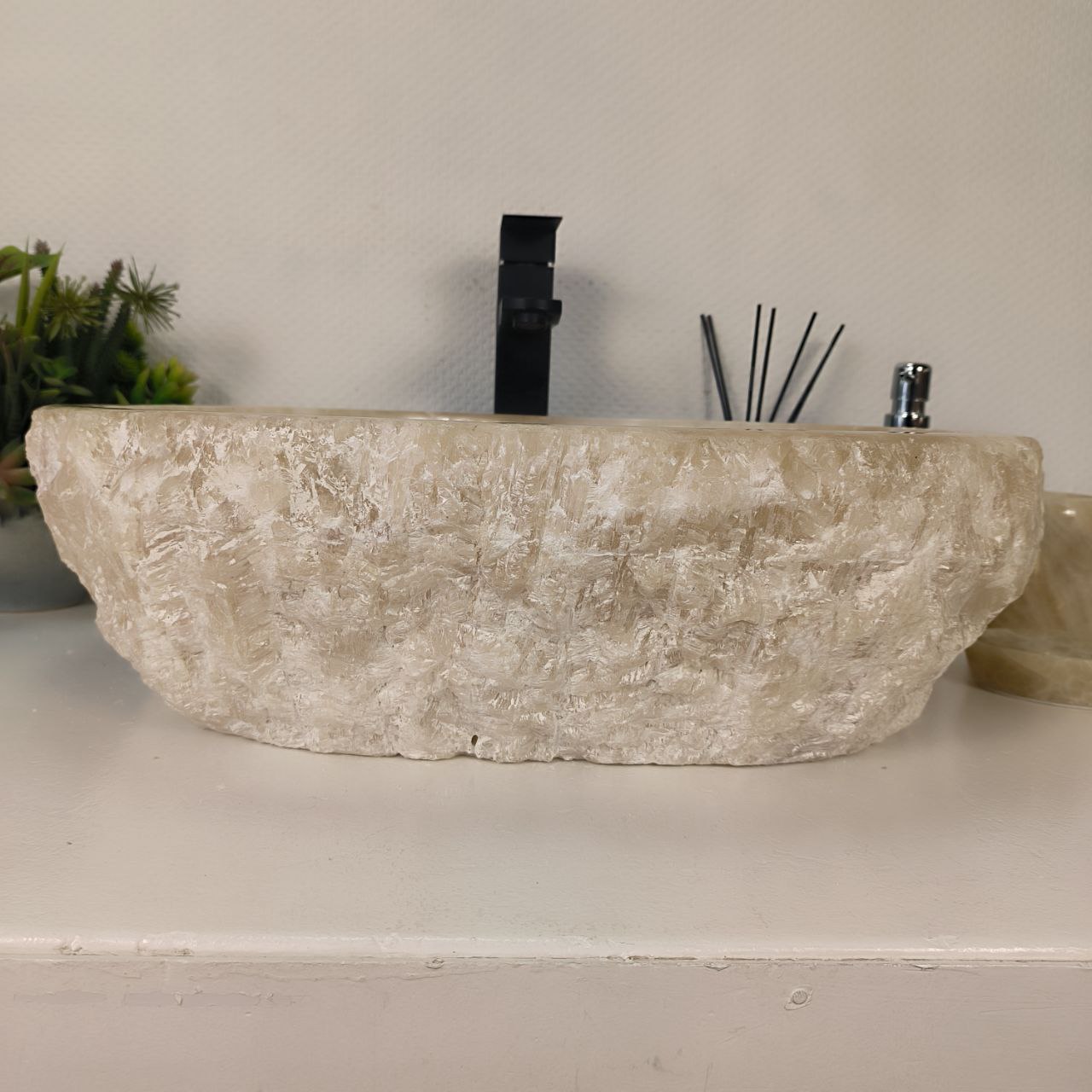 8139pw0itjykcylwy8touo7njxwkjg00