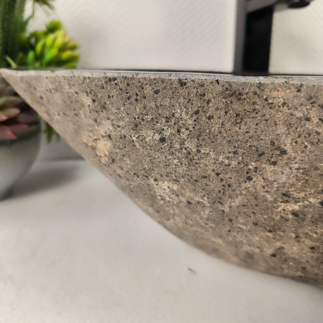 sra73lwtw68y8waod8rrlbdza4yu3w6h