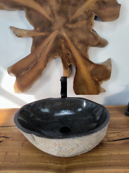 b547f684-e0e1-4673-af0b-62d4cc0eb911